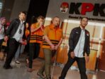 Foto_KPK-Tangkap-Tangan-Tersangka-Dugaan-TPK-Terkait-Penggunaan-DSP-di-BNPB-image_large